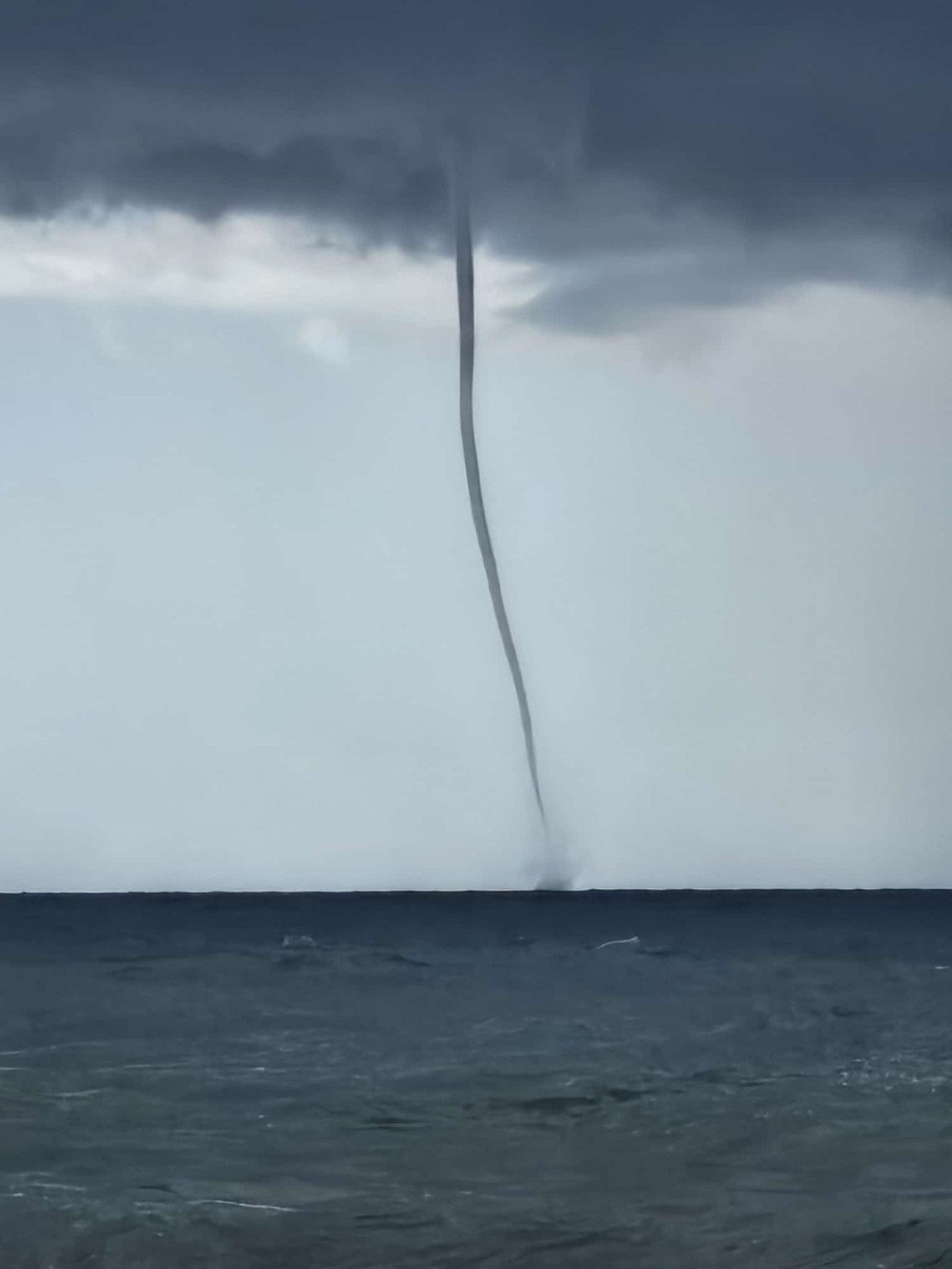 Griechenland im Ausnahmezustand: Schwere Unwetter treffen beliebte Urlaubsinseln