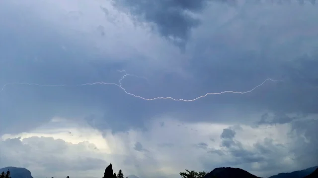 Wetter Tirol heute: Sonnig, später teils schwere Gewitter