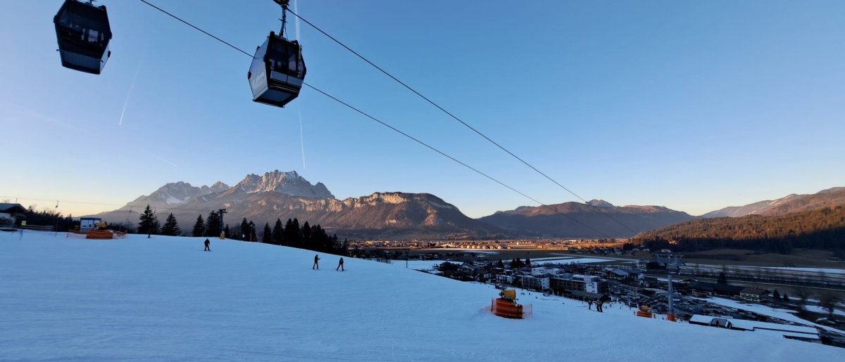 🌨️ Wetter-Update: Winterlich geprägt, mit möglichen kurzzeitigen Südföhnphasen und Südstau!