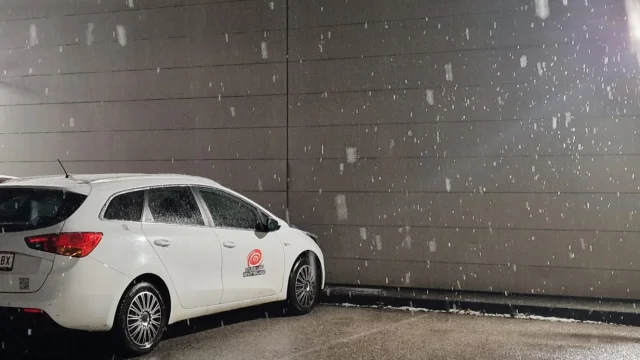 Letzte Flocken über Tirol bevor die warme Luft übernimmt!