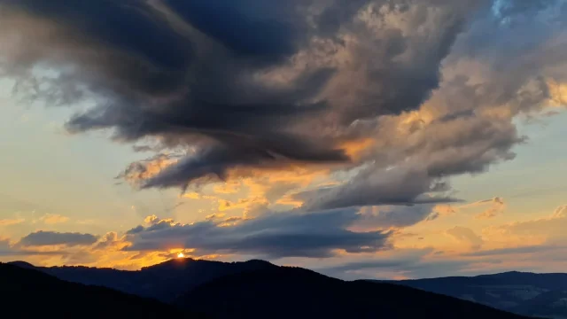 Wetter Tirol heute: Erhöhte Unwettergefahr ab Mittag