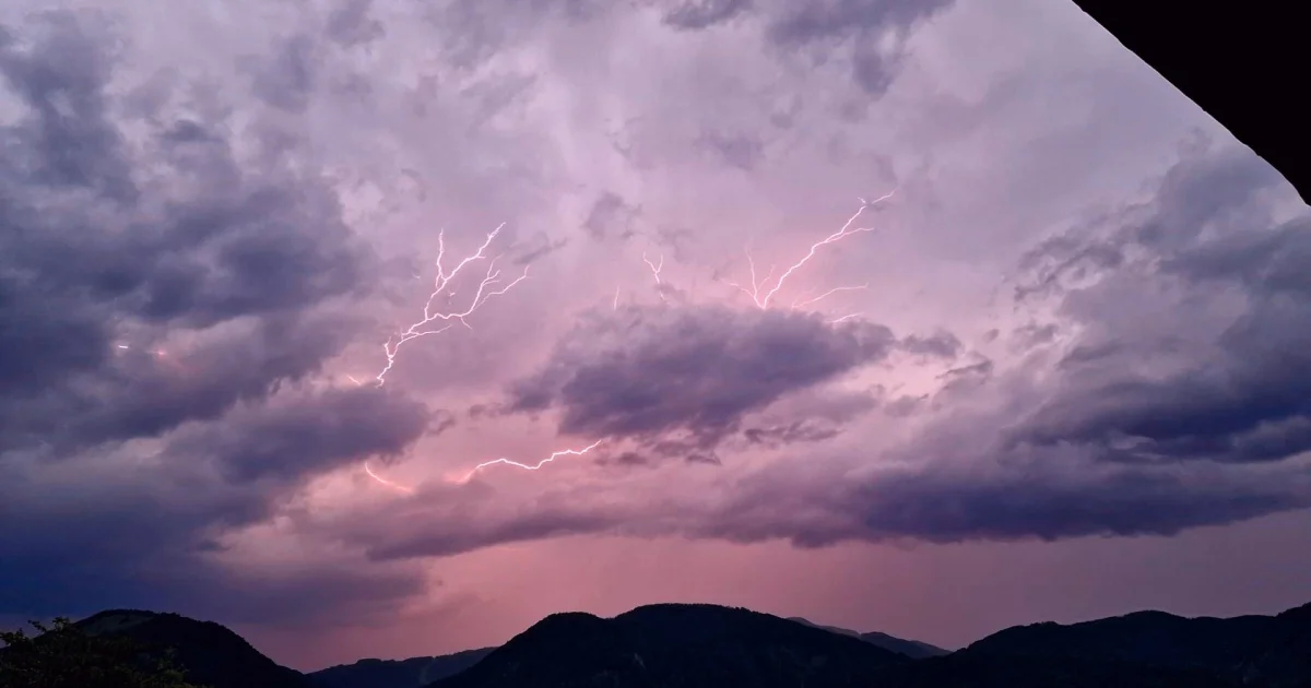 Warum die mächtigsten Quellwolken in Tirol meist erst ab März entstehen.
