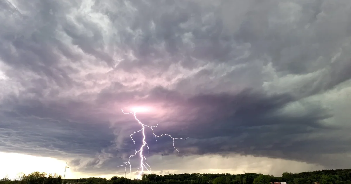 Superzellen Gewitter, die Mutter aller Gewitterzellen!