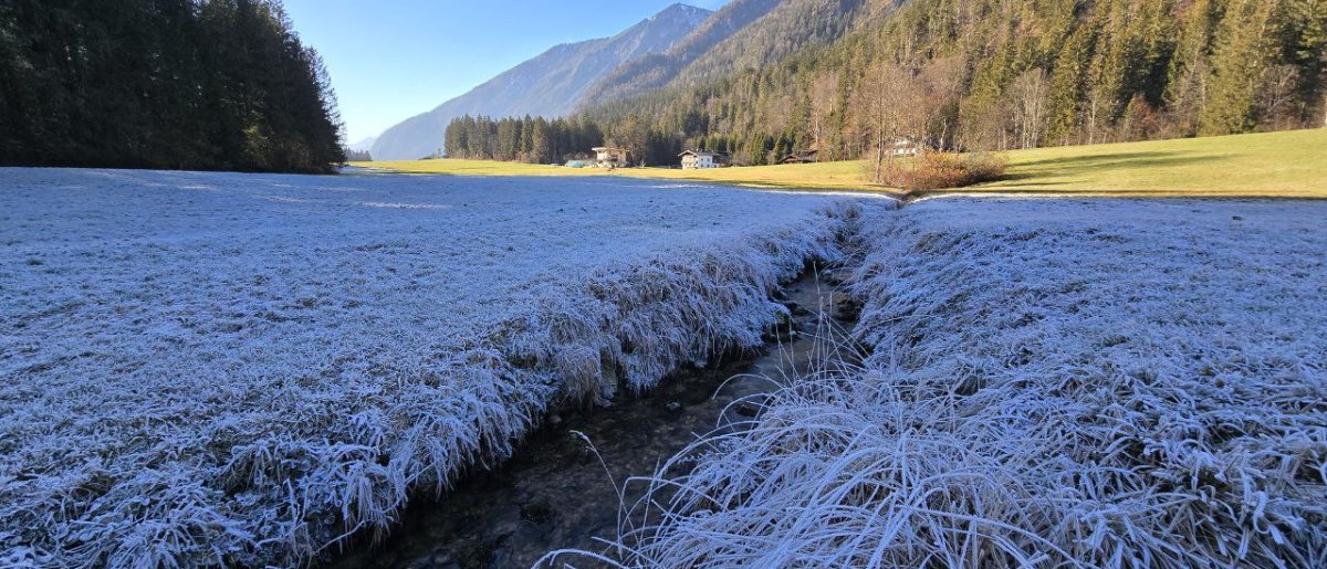 Warum es am Wochenende in manchen Tälern tagsüber frostig bleibt!