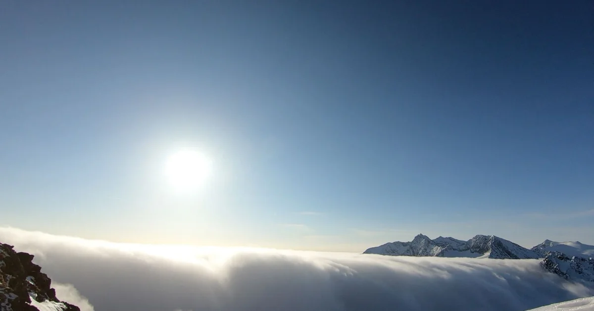 🌬️ Föhnmauer und Südföhn am Wurmkogel!