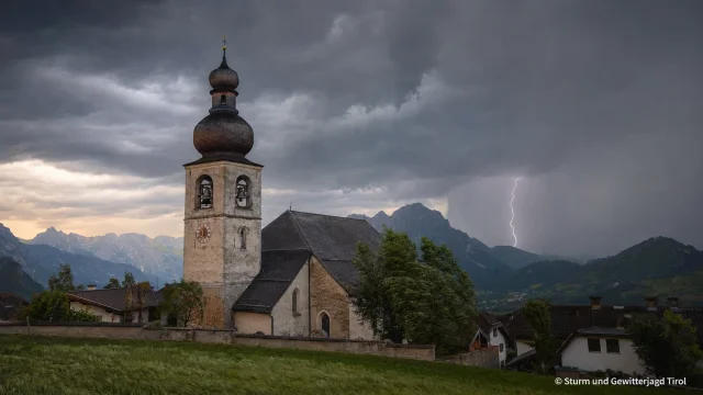Wetterläuten bei Gewitter: Glocken gegen Hagel, Sturm, Blitz